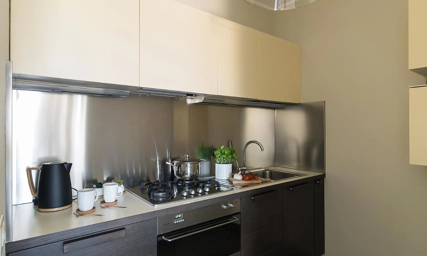 Montecarlo Charme Apartment سيرمِيوني